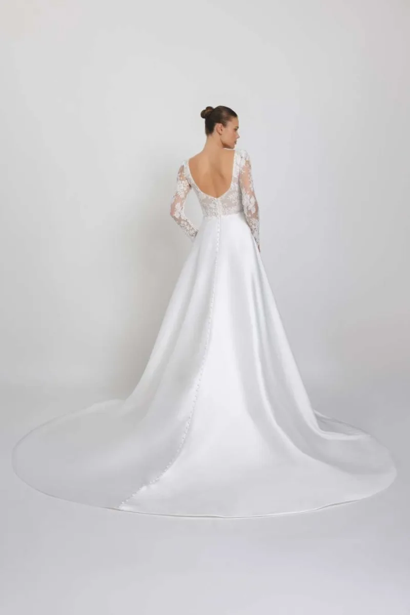 Abito da sposa con strascico